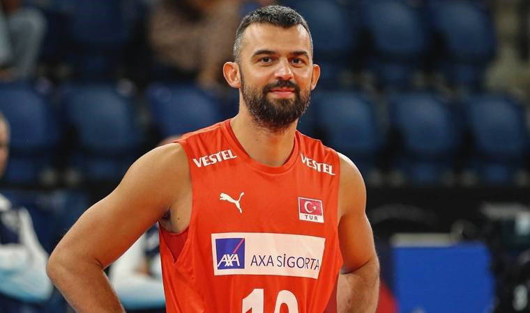 Arslan Ekşi milli takıma veda etti