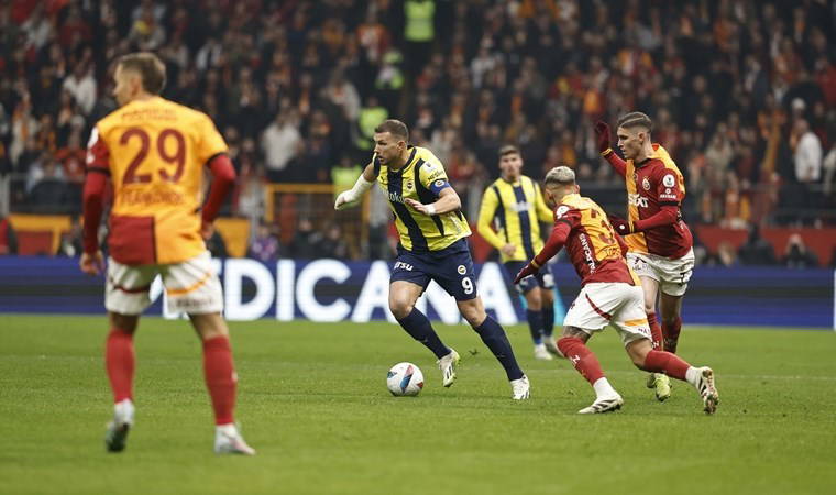 Cumhuriyet yazarları, Fenerbahçe - Galatasaray arasında oynanacak derbiyi değerlendirdi: 'Elde edilecek mental üstünlük çok değerli'