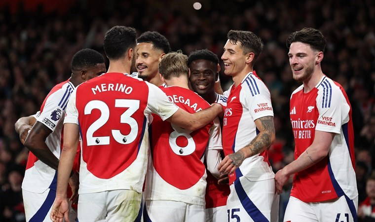 Arsenal, zirve takibini sürdürdü