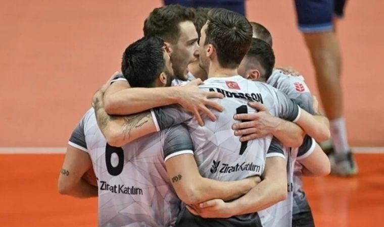 Ziraat Bankkart, Cev Kupası final serisinde 1-0 öne geçti!