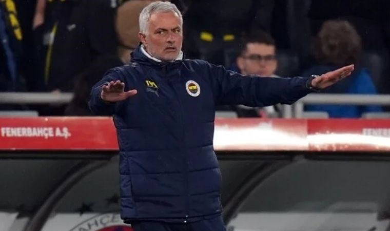 Jose Mourinho Galatasaray karşısında kayıp!