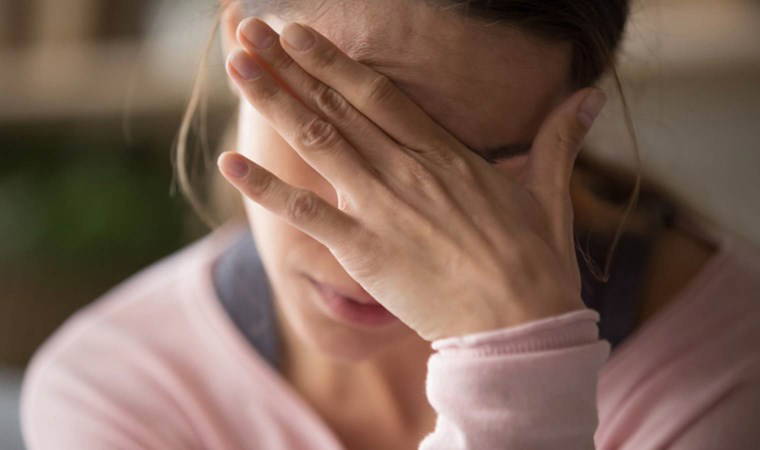 Uzmanlardan uyarı: 'Her baş ağrısı migren değildir'