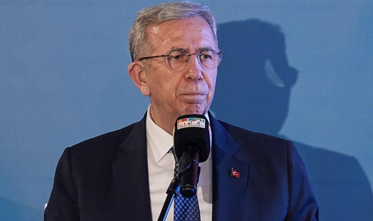 Mansur Yavaş'tan 'İmamoğlu' açıklaması ve 'Rasim Ozan Kütahyalı' tepkisi! Kürsüden seslendi: 'CHP'ye kayyum diyeni...'