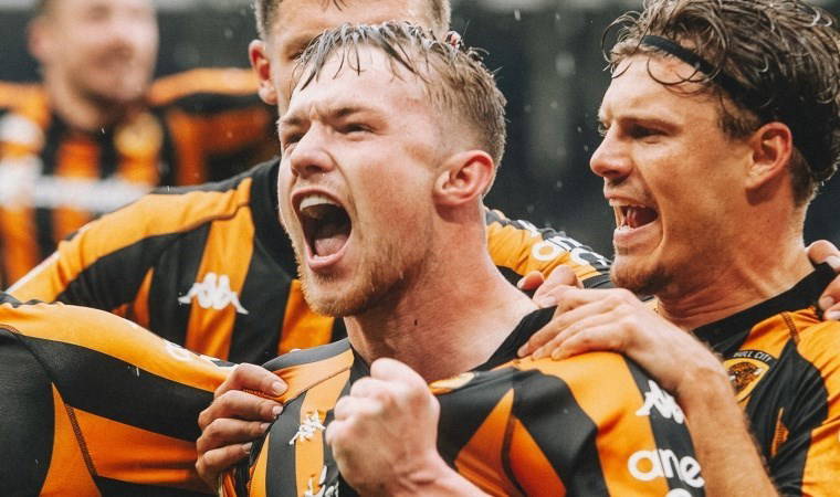 Hull City pes etmedi: Üç maçlık hasretini dindirdi!