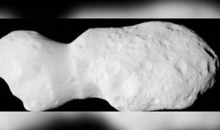 NASA garip görünen asteroitin yakın çekimini paylaştı