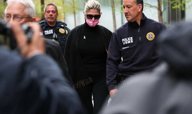 Eski senatörün eşi, rüşvet davasında suçlu bulundu