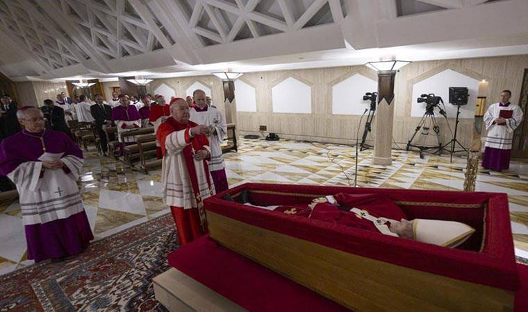 Papa Francis’in cenaze töreni 26 Nisan’da