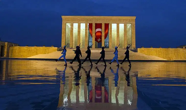 Yargıtay ve Danıştay başkanları, 23 Nisan'ı kutladı: 'Demokrasi' vurgusu