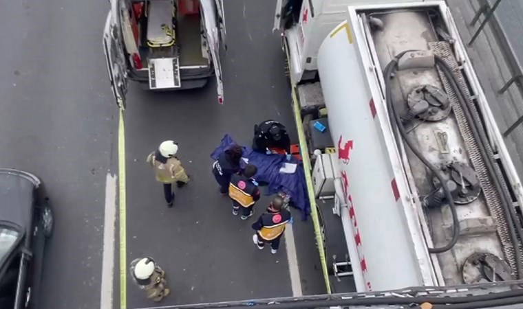 İstanbul D-100 Karayolu'nda motosiklet tankere çarptı: 1 ölü