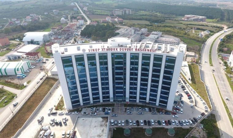 Sinop'ta bıçaklı kavga: 1’i ağır 2 yaralı