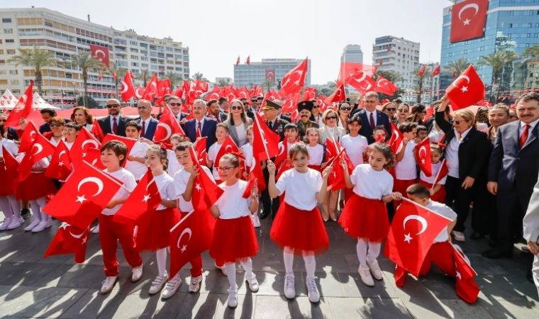 İzmir'de 23 Nisan coşkusu