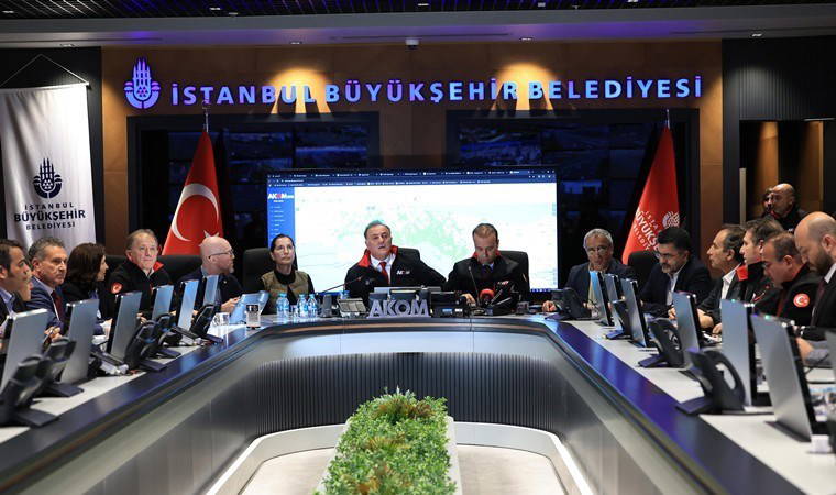 Bilim Kurulu'ndan yurttaşlara önemli uyarılar: 'Deprem riski devam ediyor'