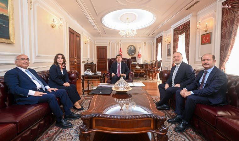 Adalet Bakanı Tunç'tan DEM Parti heyetiyle görüşmesine ilişkin: "Terörsüz Türkiye sürecine ilişkin değerlendirmelerde bulunduk"