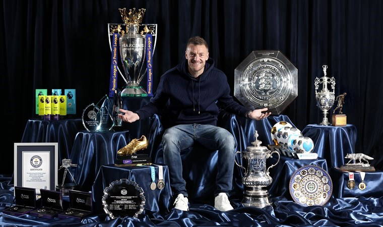 Leicester City'de 13 yıllık devrin sonu: Vardy resmen veda ediyor!