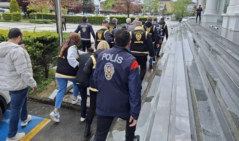Düzce'de 6 aylık takip sonrası fuhuş operasyonu: 5 gözaltı