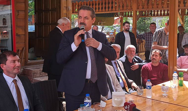 AKP'li Faruk Çelik'ten, Ardahan yolunun bitirilmesini isteyen esnafa ilginç yanıt: 'Diğer illerle bağlantı kolaylaştıkça, ilimizle ilişkimiz azalır'