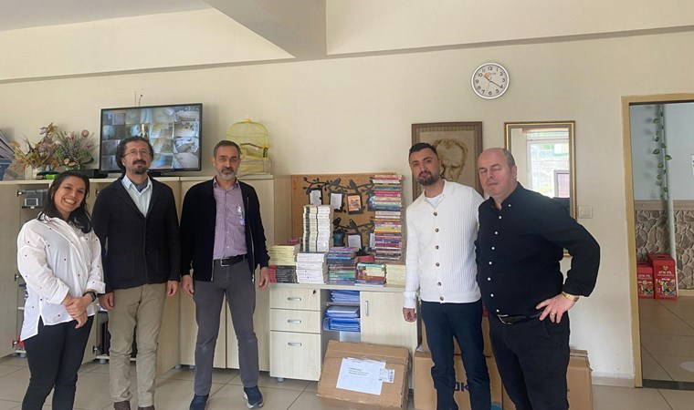 Borçka Anadolu Lisesi’ne 'Aydınlanma Kitaplığı' desteği
