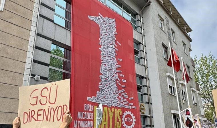 Öğrenciler DİSK’in kapısına dayandı: 1 Mayıs Taksim'dir!