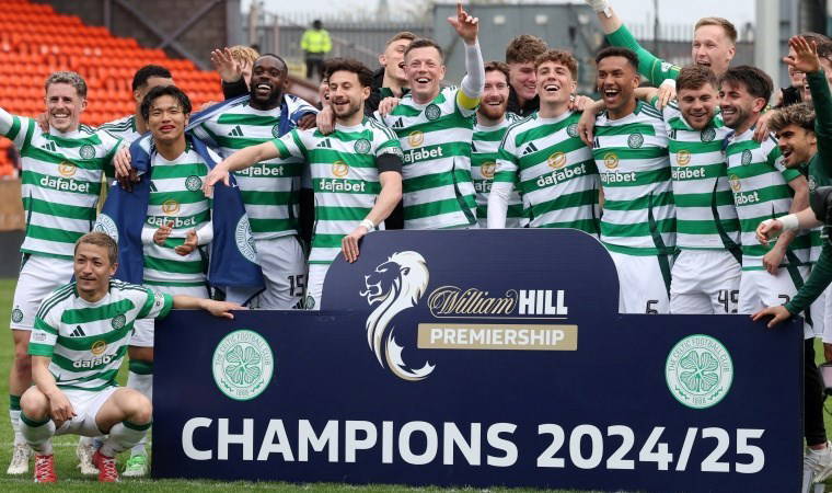 Celtic İskoçya Ligi'nde üst üste 4. kez şampiyon!
