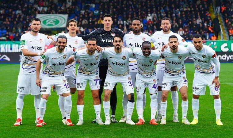 FIFA'dan Süper Lig ekibine transfer yasağı!