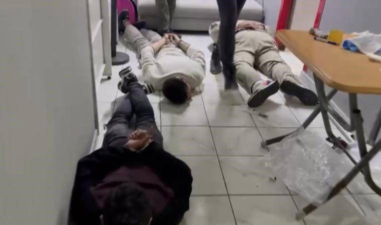 Petshopa uyuşturucu operasyonu: 4 gözaltı