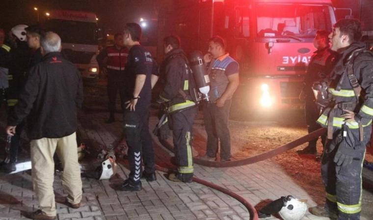 Alanya'da mobilya atölyesinde yangın paniği
