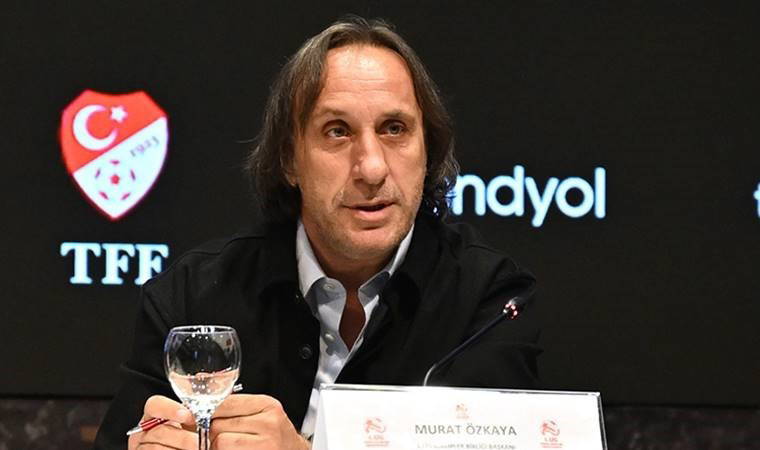 Eyüpspor Başkanı Murat Özkaya ile taraftarlar arasında gerginlik!