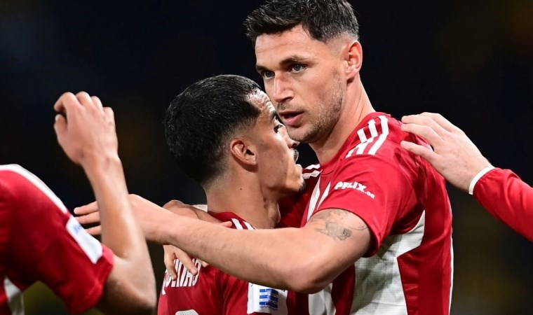 Halil Umut Meler yönetti: Olympiakos deplasmanda AEK'yi devirdi!