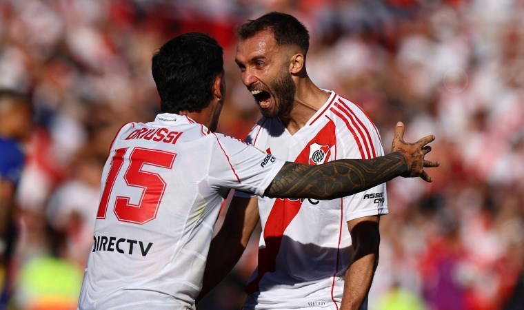 Arjantin'deki derbide kazanan River Plate: Boca Juniors'un serisi sona erdi!