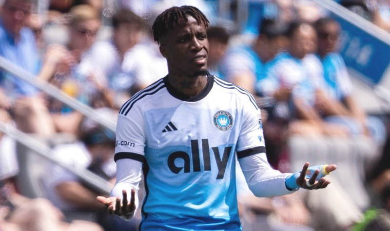 Wilfried Zaha'dan eleştirilere tepki: 'Aptalca şeylere cevap vermezdim ama...'