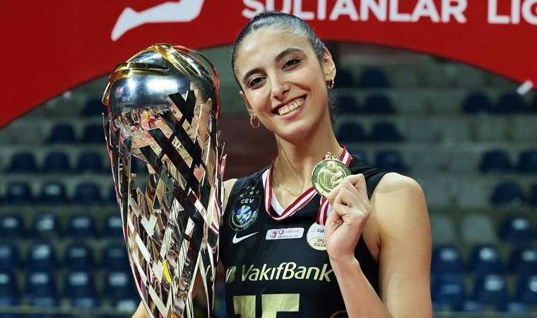 Deniz Uyanık'tan CEV Şampiyonlar Ligi açıklaması: 'Üstümüzde büyük bir sorumluluk var'
