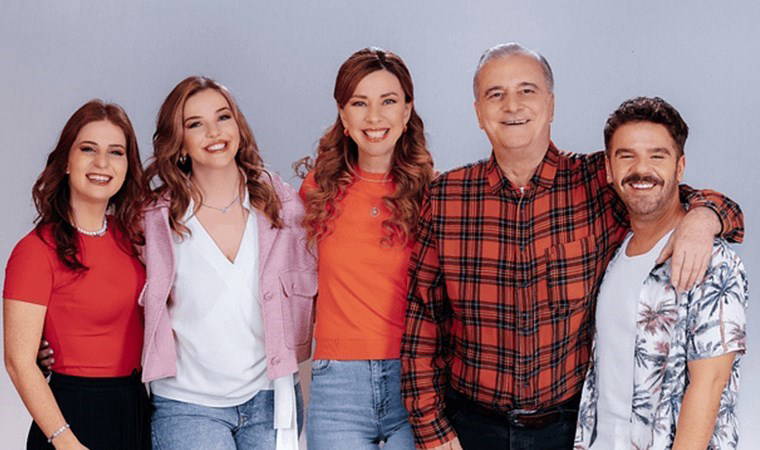'Sihirli Annem' 22 yıl sonra beyaz perdede: İlk afiş yayımlandı!