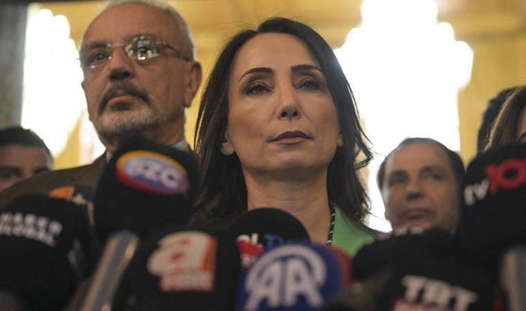 Tülay Hatimoğulları, aynı gafı tekrar yaptı