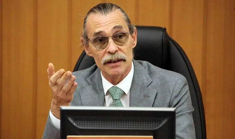 Erdal Beşikçioğlu'ndan TRT tepkisi