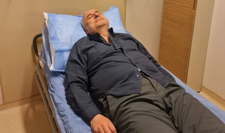 Ev hapsi verilmişti: Şafak Başa hastaneye götürüldü