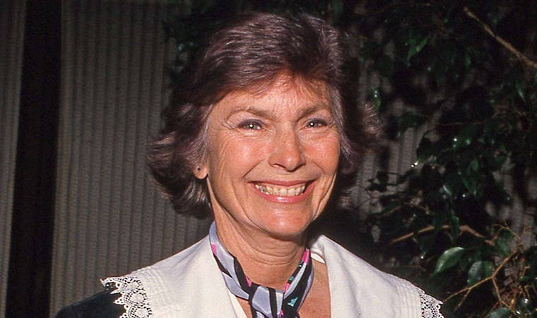 'Dallas' dizisinin Pamela'sı  Priscilla Pointer, 100 yaşında hayatını kaybetti