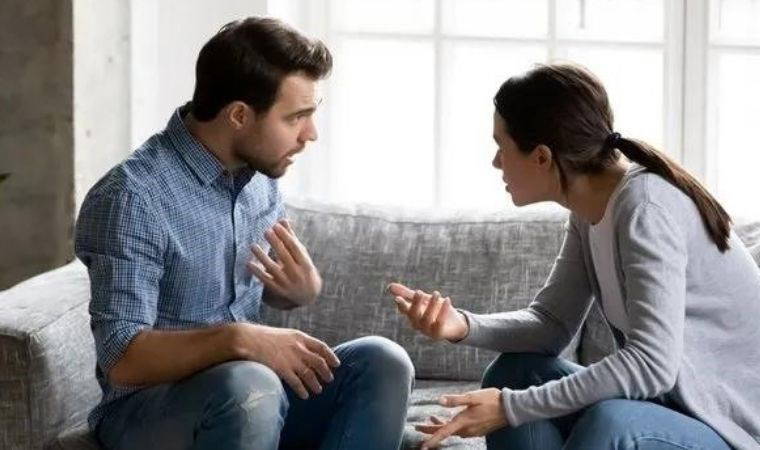 Kendi kendine darılıp barışan 4 burç: Bu burçların size ne zaman küseceğini ya da alınacağını kestirmeniz fazlasıyla zor olabilir...