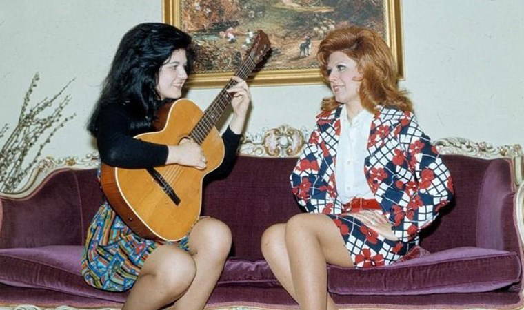 Gülden Karaböcek'in kızından Neşe Karaböcek açıklaması