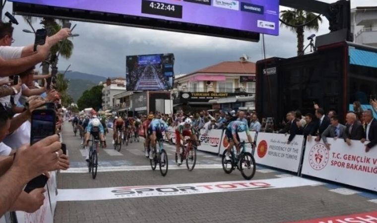 Kaza geçiren 5 bisikletçi taburcu edildi