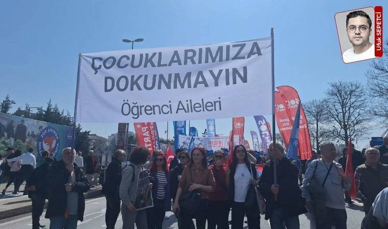 Çocuklarının geleceğine sahip çıkmak isteyenler ‘Anne Baba Dayanışma Ağı’nda buluştu