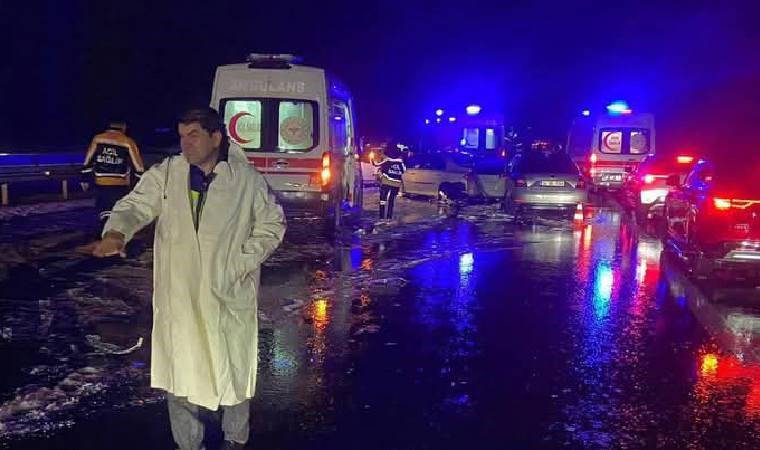 Aksaray'da feci kaza... 12 araç birbirine girdi: Çok sayıda yaralı var!