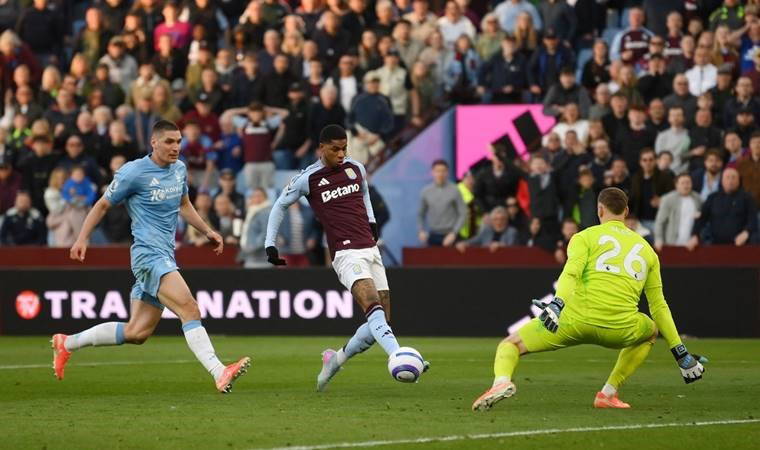 Aston Villa, evinde tek farkla kazandı!