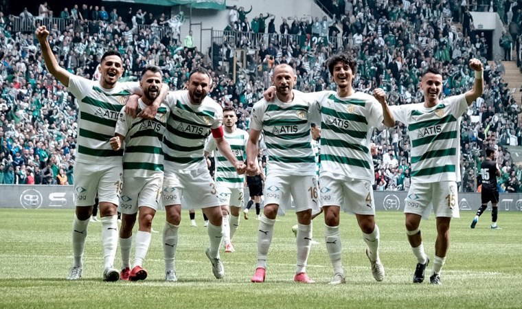 Bursaspor adım adım şampiyonluğa koşuyor!