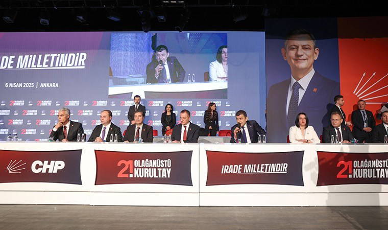 Her iki listeden de ortak isimler var