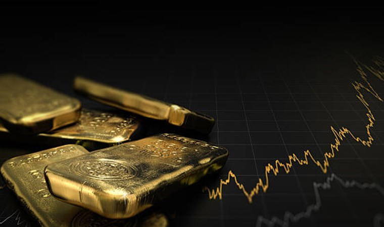 Dev bankalardan rekor altın tahmini: 'Tahminimizi ons başına...'