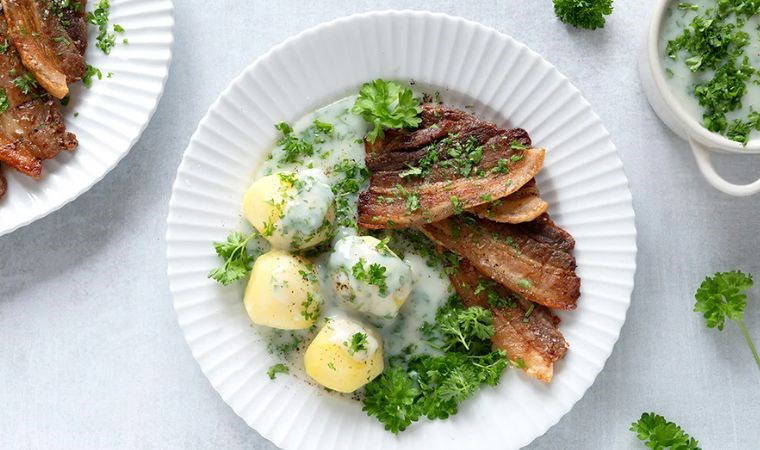 Danimarka mutfağının ulusal lezzeti: Stegt flæsk tarifi