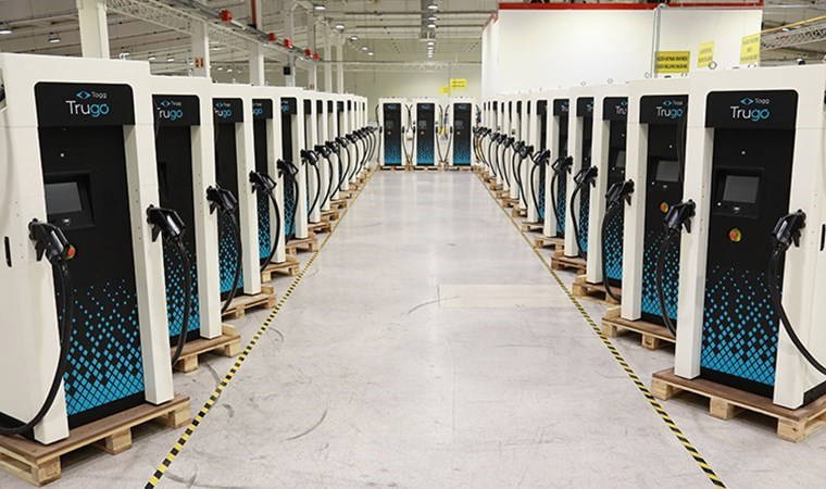O marka 1000'inci yüksek hızlı şarj cihazını kurdu