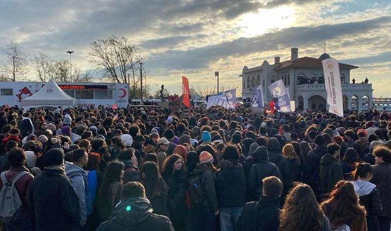 Öğrenciler mücadeleye devam ediyor!