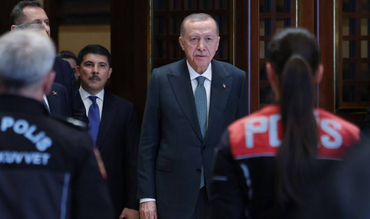 Erdoğan da 'azgın azınlık' dedi, polislere sahip çıktı: 'Emniyet birimlerimiz sokaklarımızdaki eşkıyalığa fırsat vermedi'