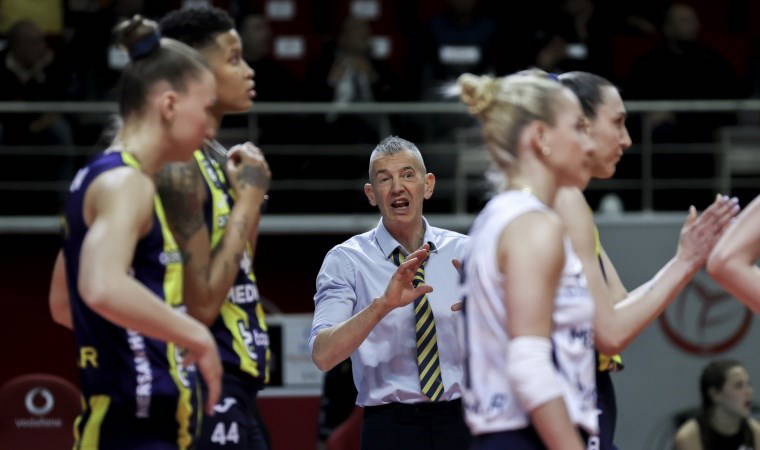 Son Dakika: Fenerbahçe'de Galatasaray derbisi sonrası ayrılık!